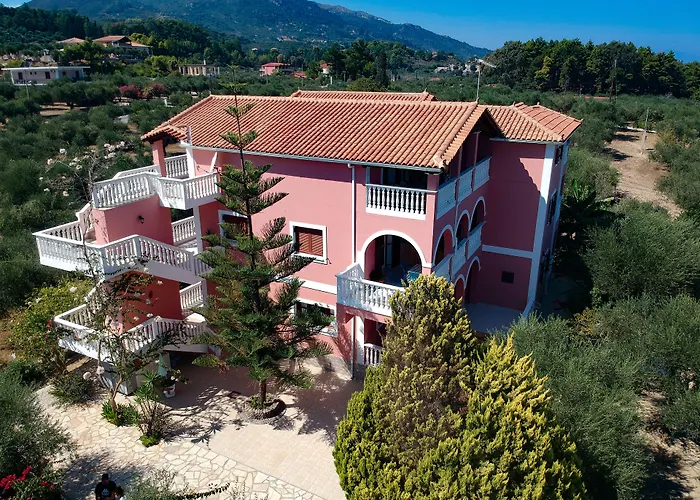 Arazzo Apartments